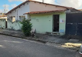 Foto 1 de Lote/Terreno à venda, 726m² em Vila União, Fortaleza