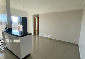 Foto 1 de Apartamento com 3 Quartos para alugar, 77m² em Vila Maria José, Goiânia