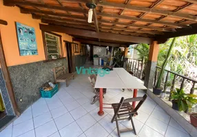 Foto 1 de Casa com 7 Quartos à venda, 180m² em Eldorado, Contagem