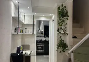 Foto 1 de Casa de Condomínio com 2 Quartos à venda, 60m² em Jaragua, São Paulo