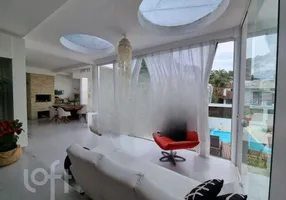 Foto 1 de Casa com 8 Quartos à venda, 342m² em Centro, Florianópolis