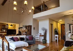 Foto 1 de Casa de Condomínio com 3 Quartos à venda, 557m² em Parque Silvino Pereira, Cotia