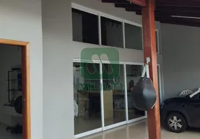 Foto 1 de Casa com 3 Quartos à venda, 200m² em Pampulha, Uberlândia