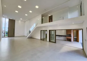 Foto 1 de Casa de Condomínio com 4 Quartos à venda, 352m² em Residencial Goiânia Golfe Clube, Goiânia