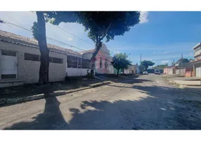 Foto 1 de Casa com 4 Quartos à venda, 113m² em Estância, Recife