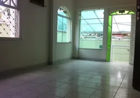 Foto 1 de Sobrado com 3 Quartos para alugar, 150m² em Itararé, São Vicente