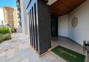 Foto 1 de Apartamento com 3 Quartos à venda, 241m² em Centro, Campo Grande