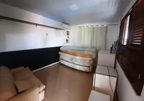 Foto 1 de Sobrado com 4 Quartos à venda, 380m² em Centro, Salinópolis