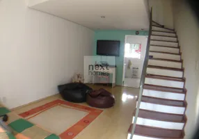 Foto 1 de Casa de Condomínio com 2 Quartos à venda, 89m² em Jardim Guerreiro, Cotia