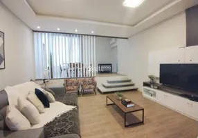Foto 1 de Casa de Condomínio com 3 Quartos à venda, 185m² em Cacupé, Florianópolis