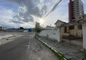 Foto 1 de Lote/Terreno com 1 Quarto à venda, 336m² em Centro, Campina Grande