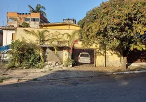 Foto 1 de Casa com 2 Quartos à venda, 257m² em Vila Ester, São Paulo
