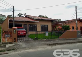 Foto 1 de Casa com 4 Quartos à venda, 235m² em Glória, Joinville