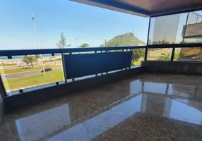 Foto 1 de Apartamento com 4 Quartos para alugar, 180m² em Recreio Dos Bandeirantes, Rio de Janeiro