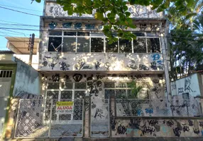 Foto 1 de Casa com 4 Quartos para alugar, 100m² em Penha, Rio de Janeiro