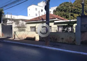 Foto 1 de Lote/Terreno à venda, 417m² em Centro, Montes Claros