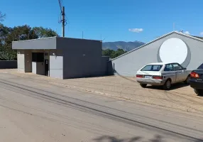 Foto 1 de Casa com 2 Quartos à venda, 66m² em Campos de Atibaia, Atibaia