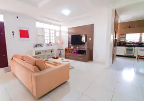 Foto 1 de Casa de Condomínio com 4 Quartos à venda, 156m² em Edson Queiroz, Fortaleza