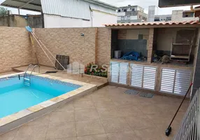 Foto 1 de Casa com 4 Quartos à venda, 320m² em Taquara, Rio de Janeiro