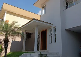 Foto 1 de Casa com 3 Quartos à venda, 257m² em Cabral, Contagem