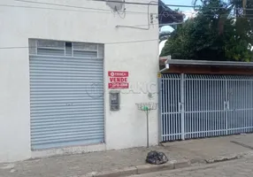 Foto 1 de Casa com 3 Quartos para alugar, 190m² em Vila Martinez, Jacareí