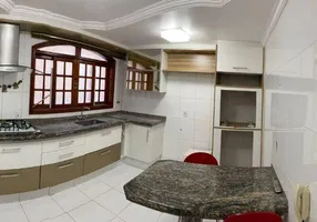 Foto 1 de Casa com 4 Quartos para alugar, 300m² em Jardim Paulista, Jundiaí