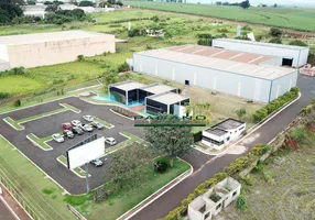 Foto 1 de Galpão/Depósito/Armazém à venda, 3530m² em Distrito Industrial, Cravinhos