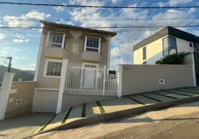 Foto 1 de Casa com 3 Quartos à venda, 280m² em Quintas das Avenidas, Juiz de Fora