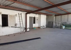 Foto 1 de Sala Comercial para alugar, 200m² em Caminho Das Árvores, Salvador