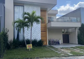 Foto 1 de Casa de Condomínio com 4 Quartos à venda, 200m² em Campo Grande, Rio de Janeiro