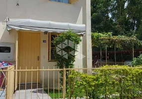 Foto 1 de Casa de Condomínio com 1 Quarto à venda, 50m² em Vila Nova, Porto Alegre
