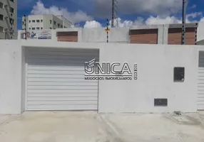 Foto 1 de Casa com 2 Quartos à venda, 47m² em Marivan, Aracaju