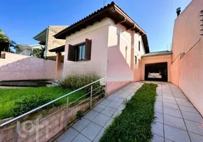 Foto 1 de Casa com 2 Quartos à venda, 131m² em Marechal Rondon, Canoas