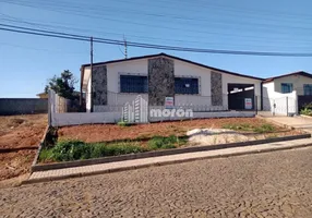 Foto 1 de Casa com 3 Quartos à venda, 528m² em Periquitos, Ponta Grossa