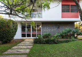 Foto 1 de Casa com 5 Quartos à venda, 392m² em Vila Madalena, São Paulo