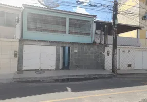 Foto 1 de Casa com 4 Quartos para alugar, 220m² em Piaçaveira, Camaçari