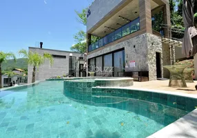Foto 1 de Casa de Condomínio com 3 Quartos à venda, 194m² em Canto da Lagoa, Florianópolis