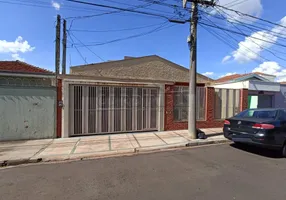 Foto 1 de Casa com 3 Quartos à venda, 188m² em Vila Nery, São Carlos