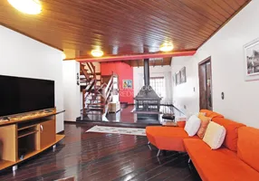 Foto 1 de Casa com 4 Quartos à venda, 259m² em Jardim Itú Sabará, Porto Alegre