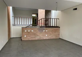 Foto 1 de Casa com 2 Quartos para alugar, 218m² em Centro, Piracicaba