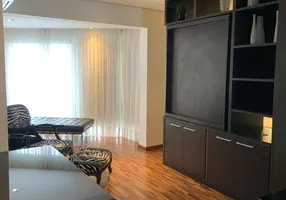 Foto 1 de Apartamento com 1 Quarto para alugar, 50m² em Cerqueira César, São Paulo