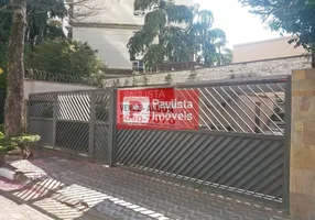 Foto 1 de Sobrado com 4 Quartos para venda ou aluguel, 380m² em Campo Belo, São Paulo