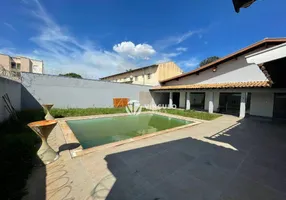 Foto 1 de Casa com 5 Quartos à venda, 323m² em Olinda, Uberaba