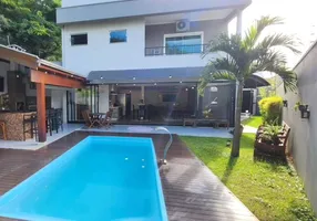 Foto 1 de Casa com 4 Quartos à venda, 392m² em Parque Ibirá, Pouso Alegre