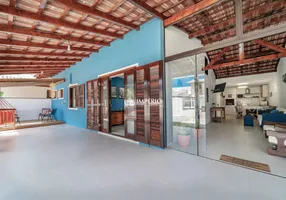 Foto 1 de Casa com 4 Quartos à venda, 178m² em Morrinhos, Bombinhas