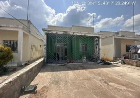 Foto 1 de Casa com 2 Quartos à venda, 57m² em Centro, Santo Antônio do Tauá