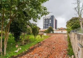 Foto 1 de Lote/Terreno à venda, 960m² em Bacacheri, Curitiba