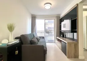 Foto 1 de Apartamento com 2 Quartos à venda, 47m² em Vila Izabel, Curitiba