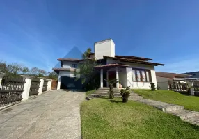 Foto 1 de Casa com 4 Quartos para alugar, 389m² em , Santo Amaro da Imperatriz