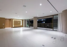 Foto 1 de Apartamento com 4 Quartos à venda, 480m² em Vila Uberabinha, São Paulo